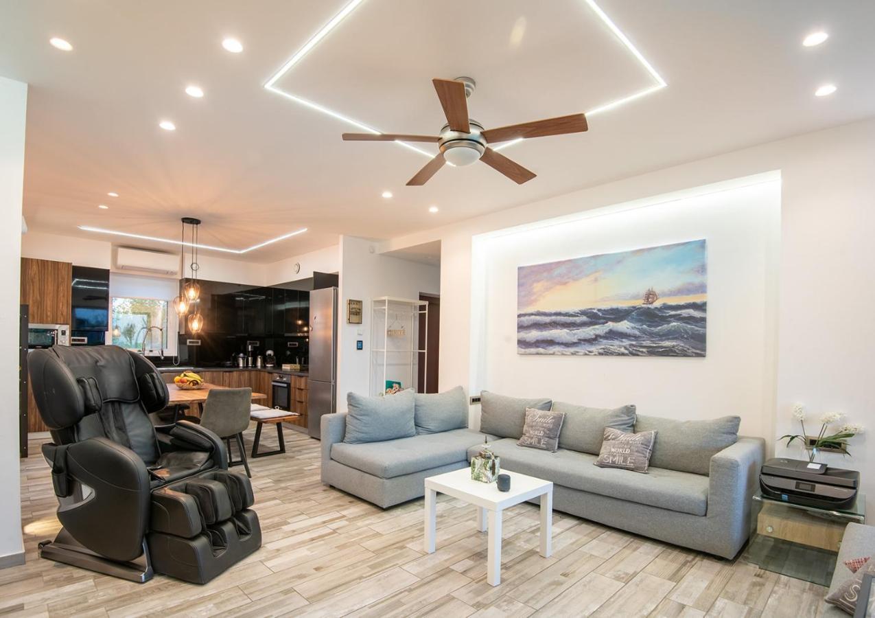 Enervillas Vip Villas With Pool Bbq Kato Alissos ภายนอก รูปภาพ